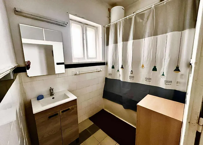 Traditional Maltese In Townhouse